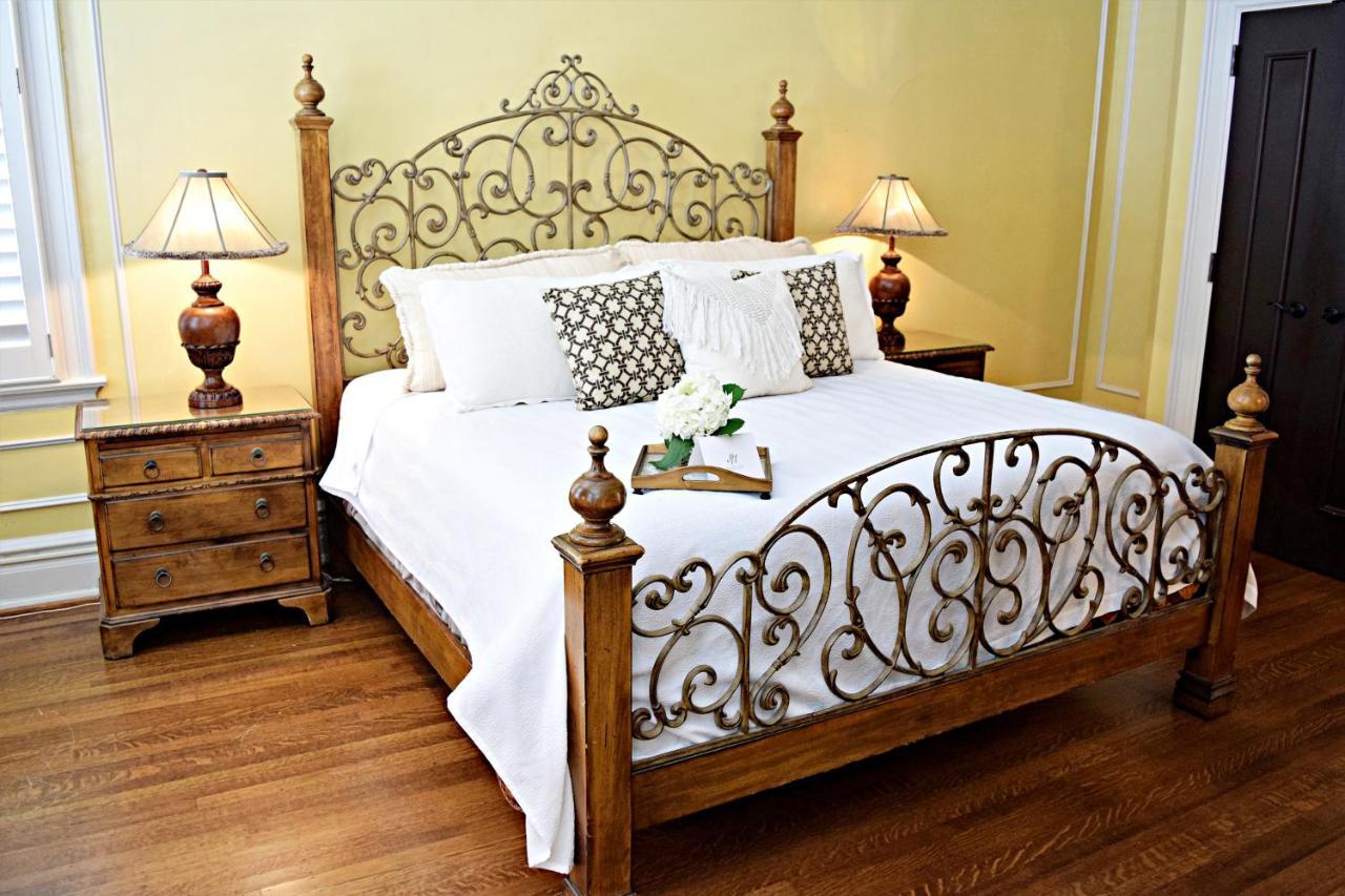 Jh Adams Inn, Trademark Collection By Wyndham High Point Exterior photo