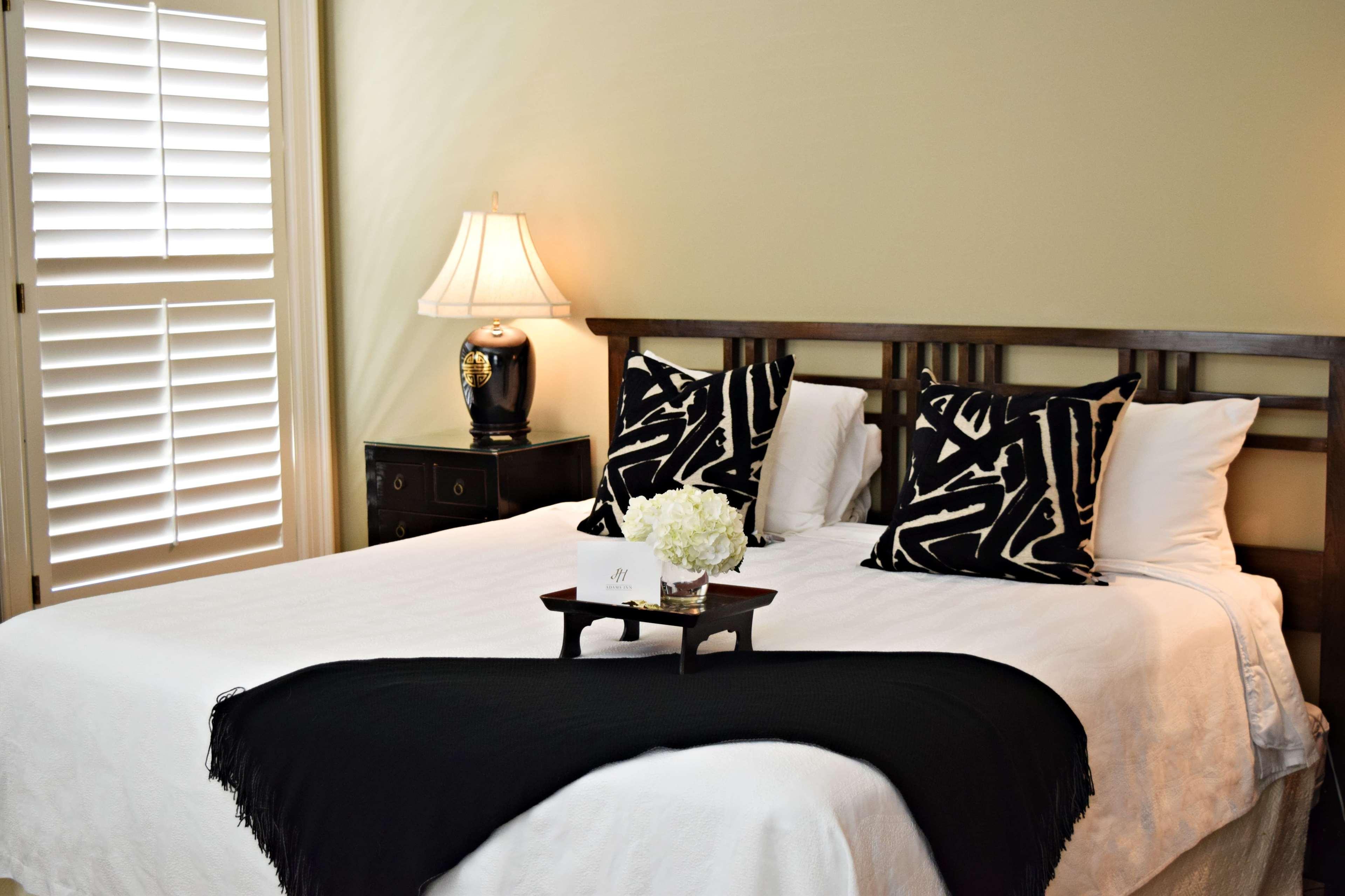 Jh Adams Inn, Trademark Collection By Wyndham High Point Exterior photo