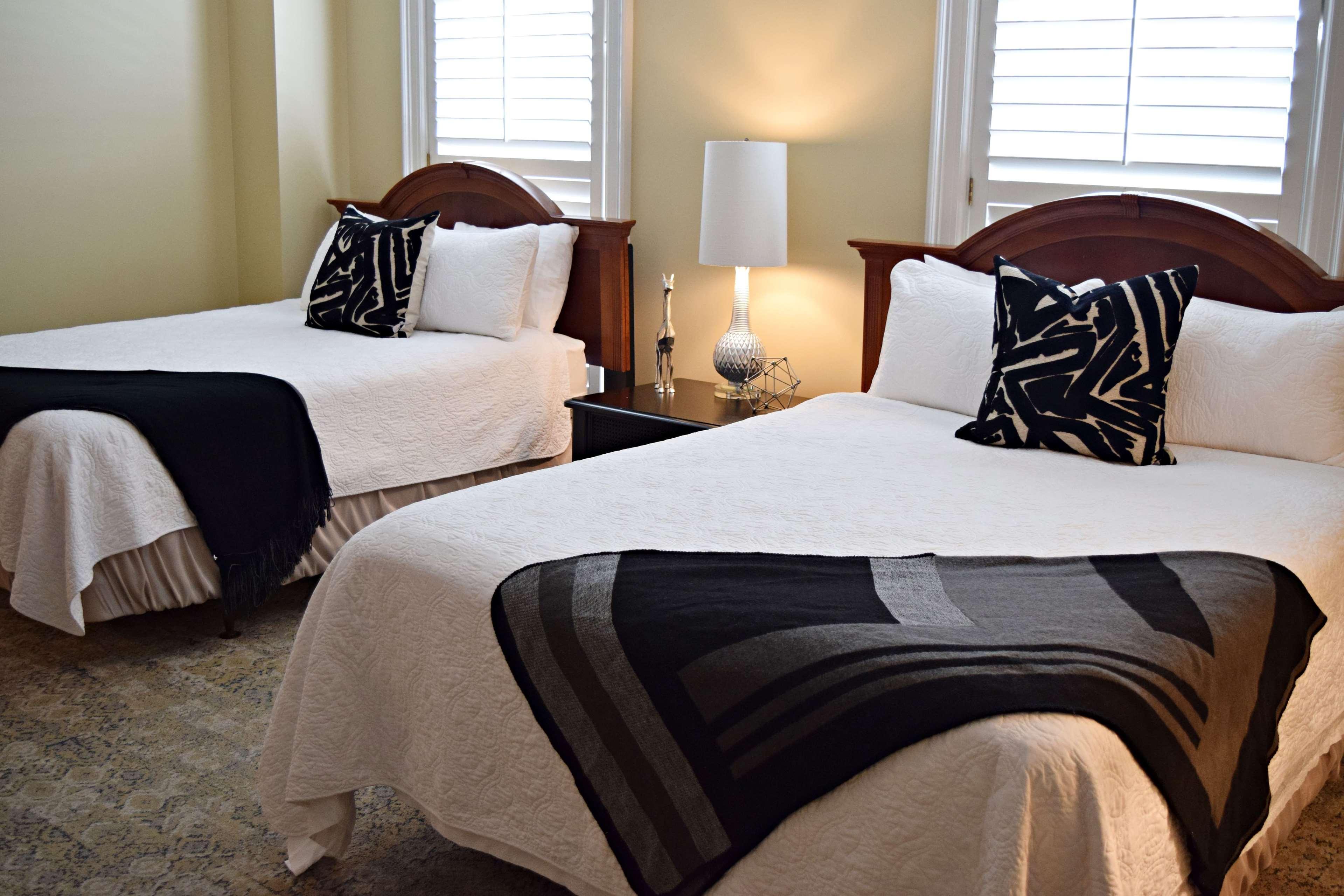 Jh Adams Inn, Trademark Collection By Wyndham High Point Exterior photo